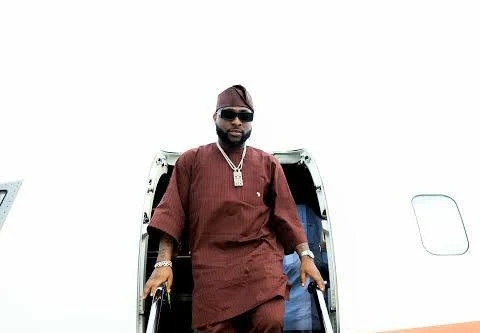 Davido becomes first artiste to sell out 30,000-capacity Godswill Akpabio Stadium