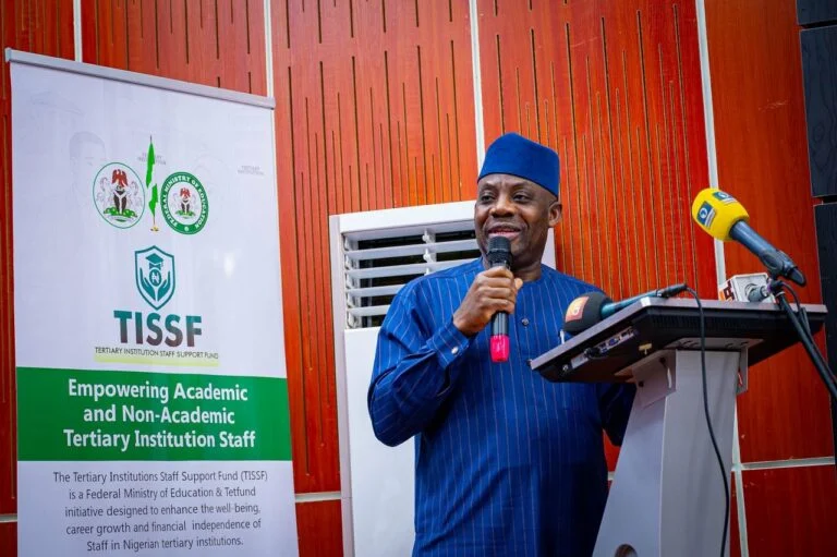 FG unveils N50m equity-free grant for tertiary students