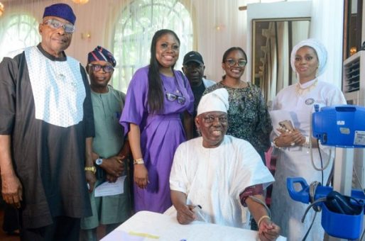Okoya’s 86th birthday medical outreach draws praise from Eti-Osa residents